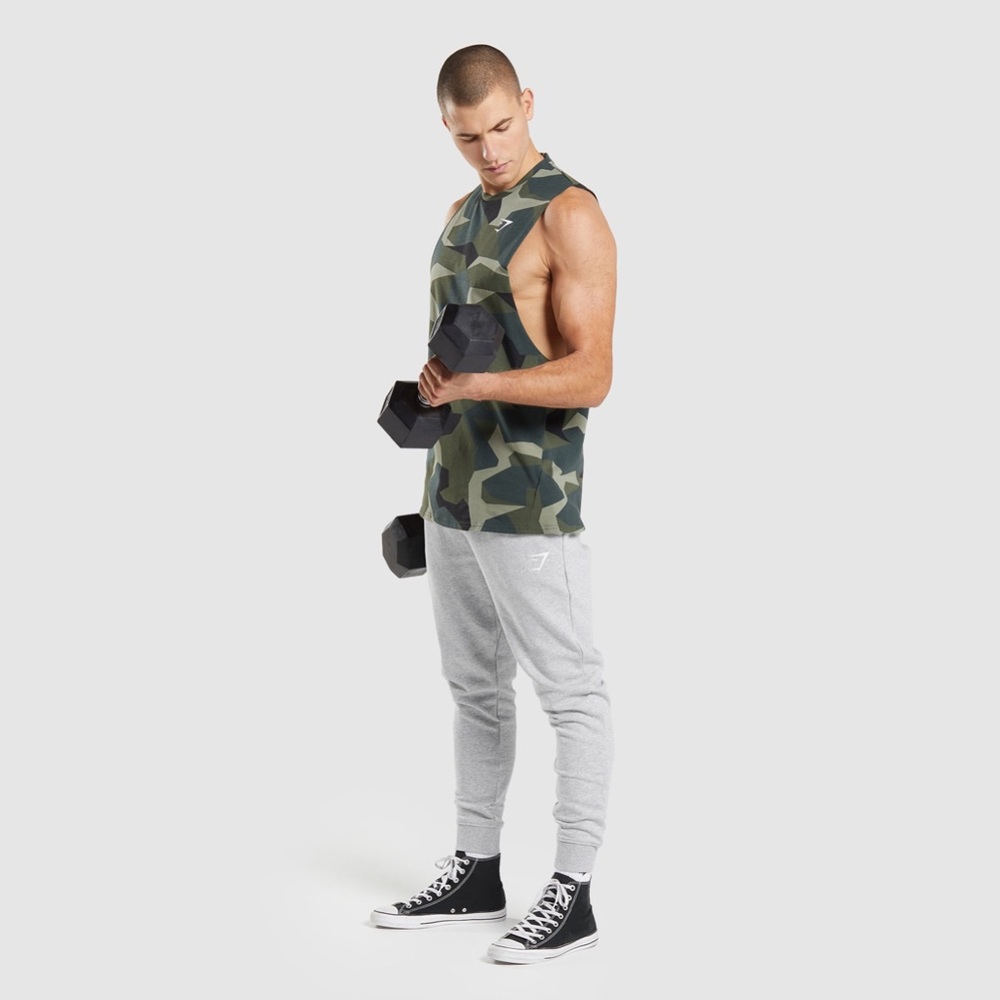 Gymshark Critical Drop Arm Tank Top in Green Camo Print Size Medium